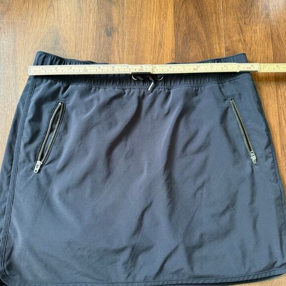 Athleta Stretch-In Skort Lightweight Sporty Tennis Activewear Golf Black Sz M - Picture 3 of 8